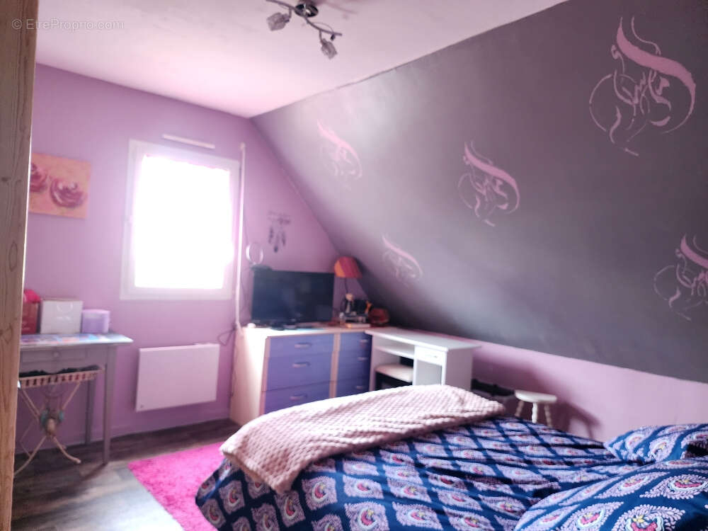 Maison à FRENOUVILLE