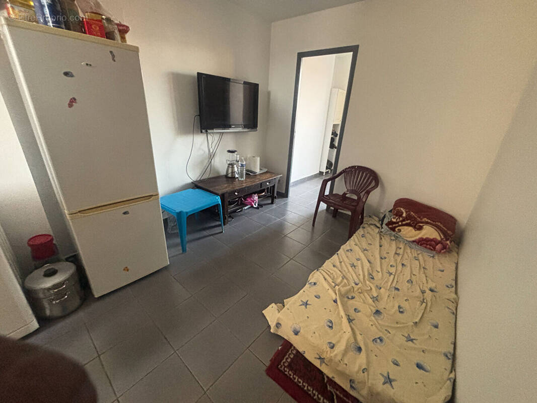 Appartement à MARSEILLE-3E