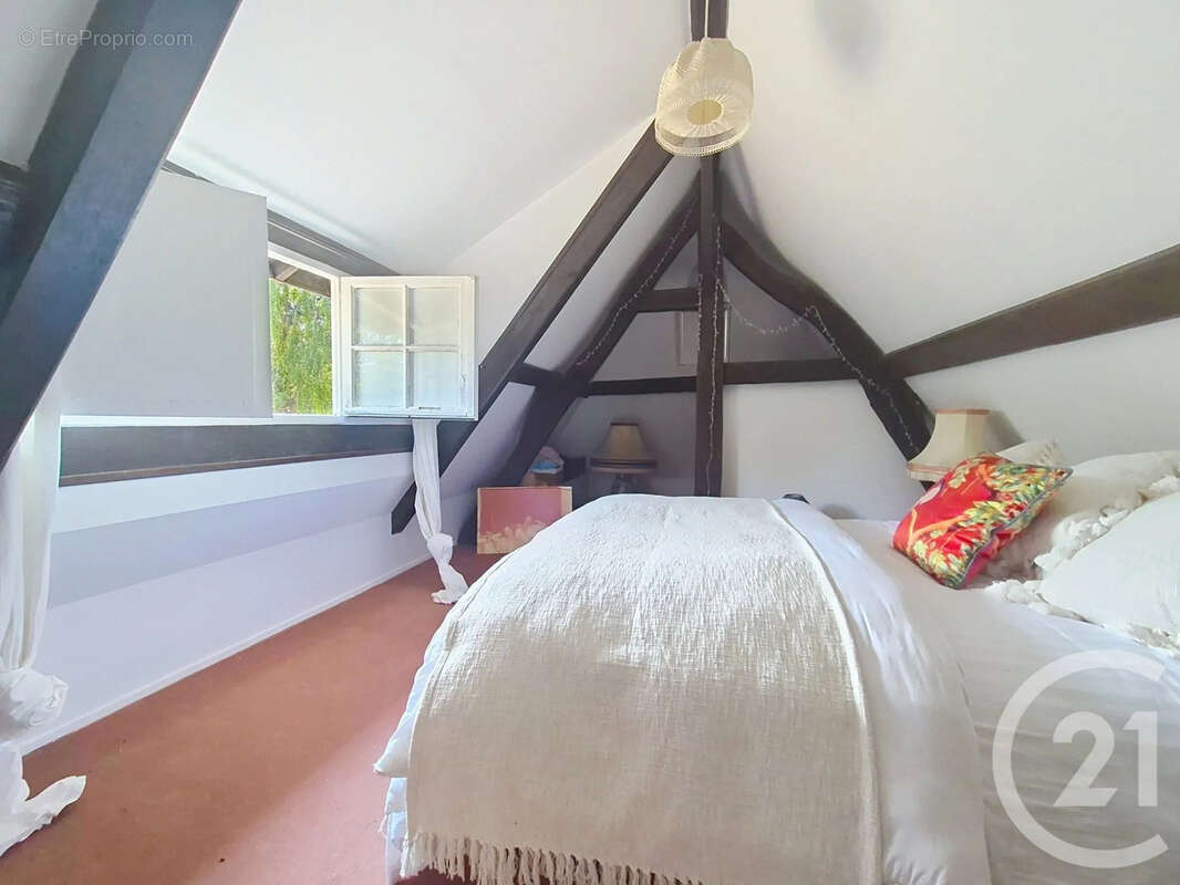 Maison 101 m² à Pont-Audemer  - photo 11