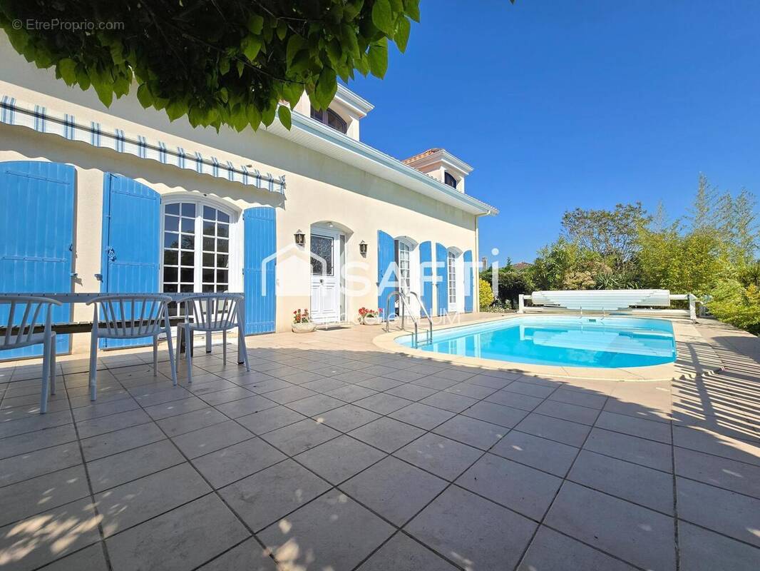 Photo 1 - Maison à GRADIGNAN