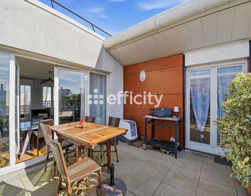 Appartement à BOIS-COLOMBES