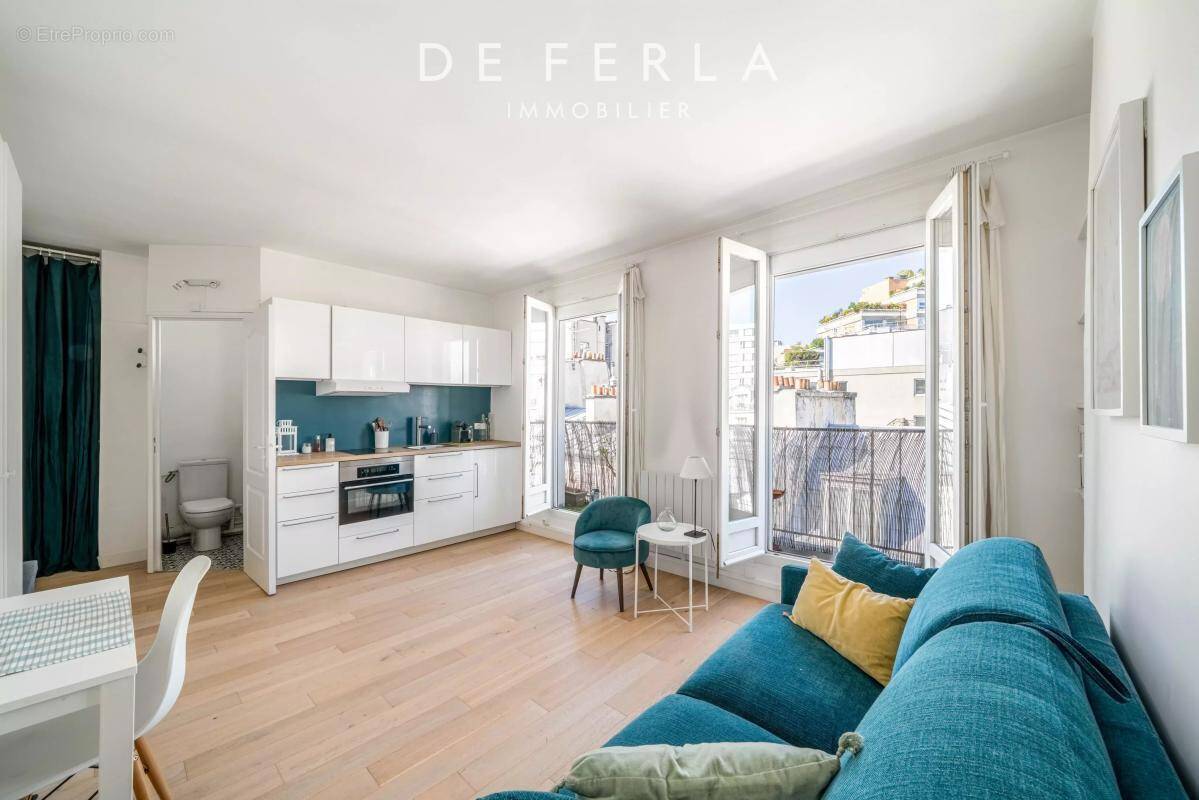 Appartement à PARIS-15E