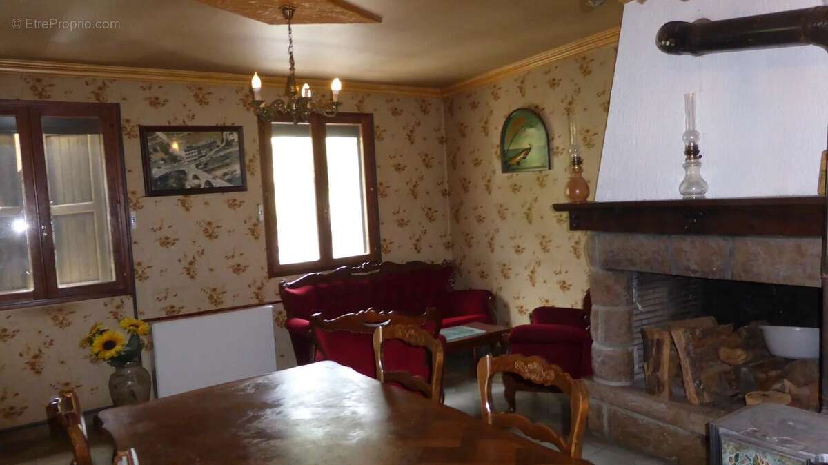 Maison à LES VIGNES