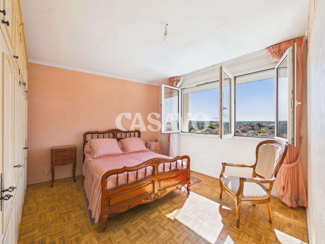 Appartement à CHAMPIGNY-SUR-MARNE