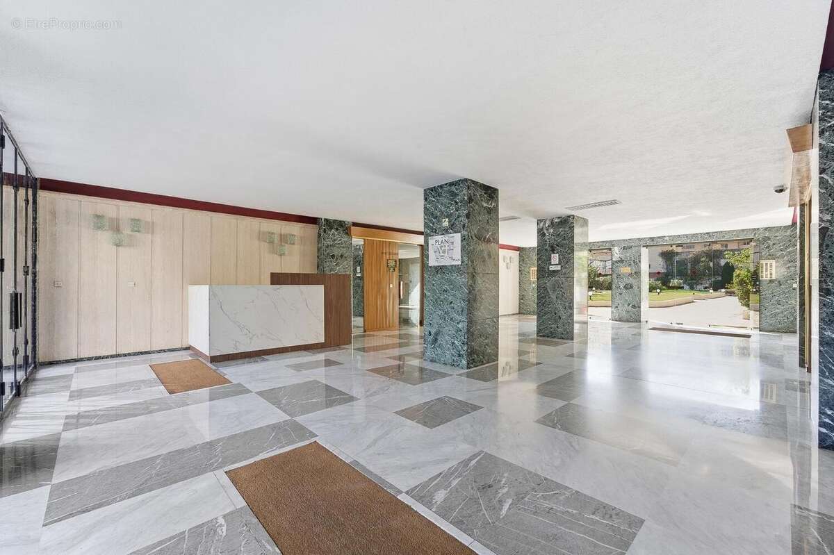 Appartement à BEAULIEU-SUR-MER