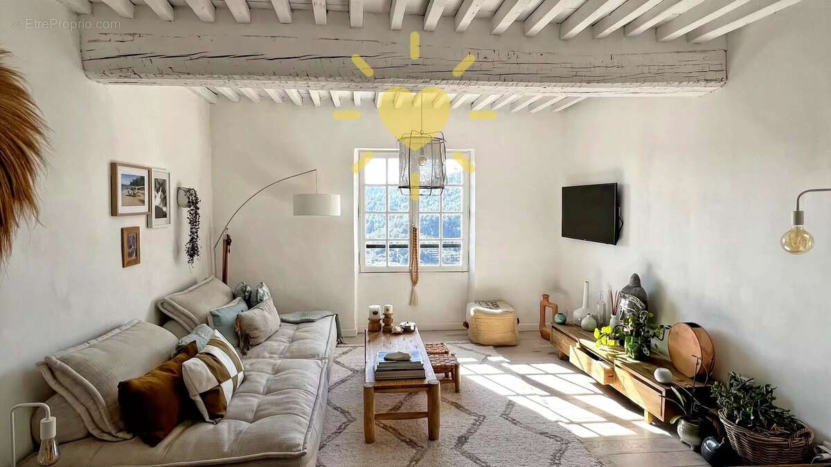 Appartement à CLAVIERS