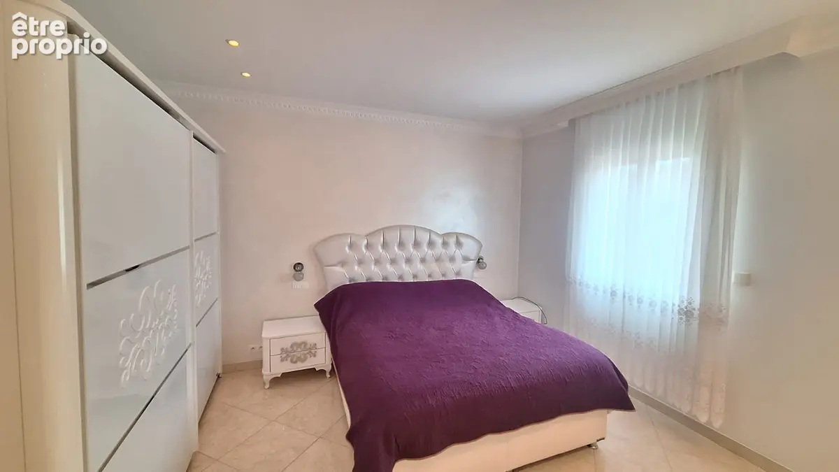 Maison 176 m² habitables et 234 m² entrepôts sur 1132 m² terrain pierrelatte 26700 - photo 4