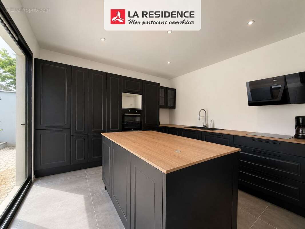 Maison 144 m² à Limetz-Villez  - photo 2