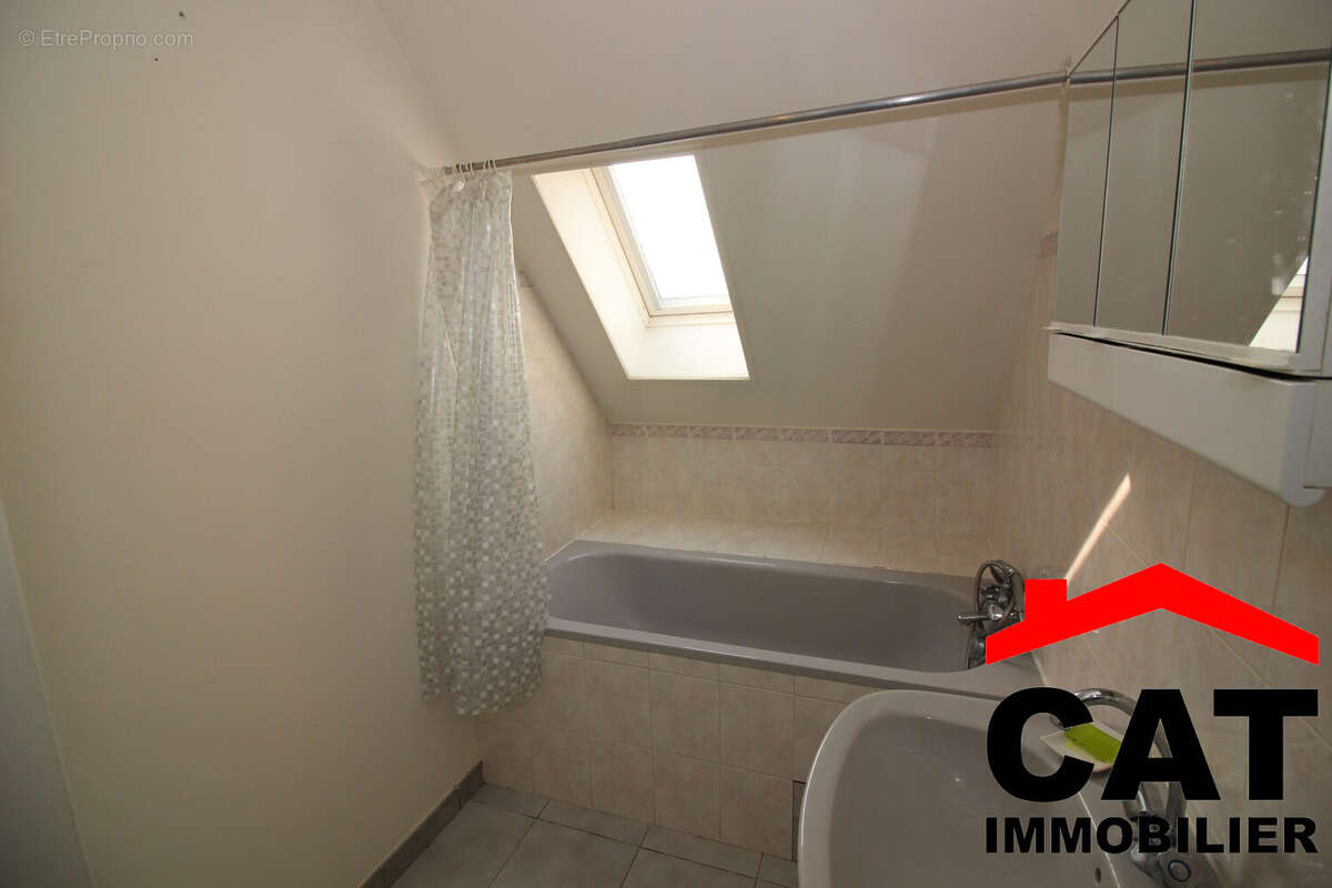 Appartement à THOMERY