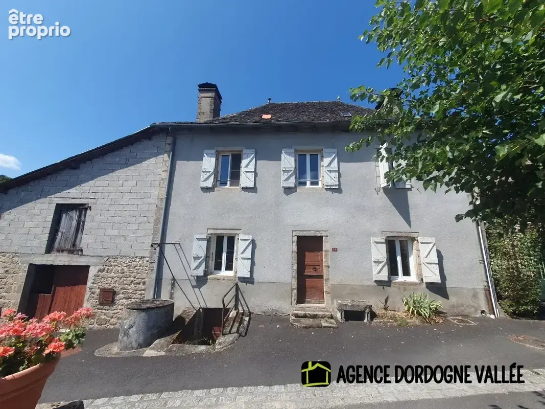 Photo Maison à Saint-Cirgues-La-Loutre au prix de 134 000€