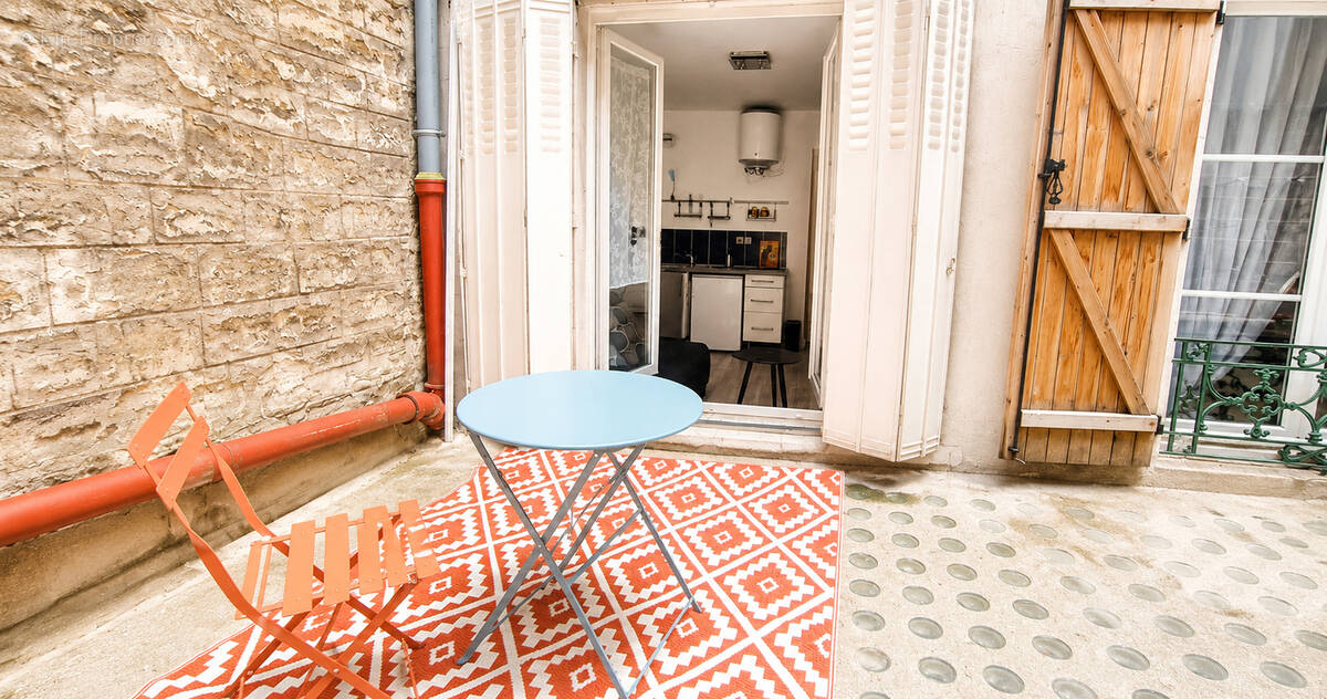 Appartement à PARIS-11E