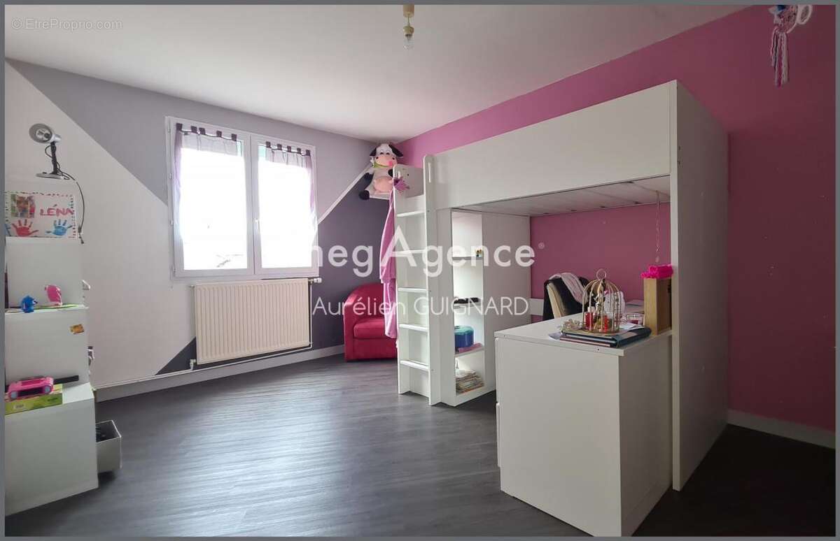 5/6 chambres, jardin clos. Dépendances en options - photo 9