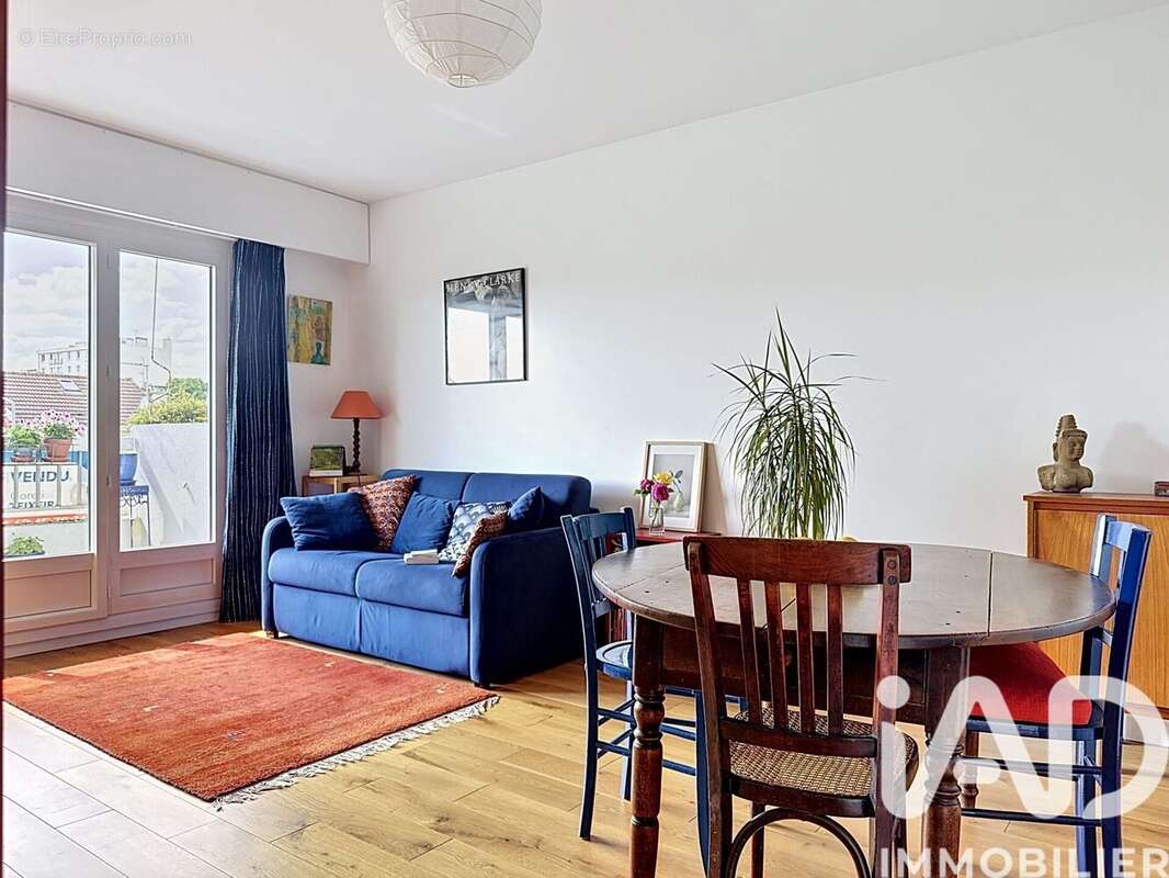 Photo 3 - Appartement à HOUILLES