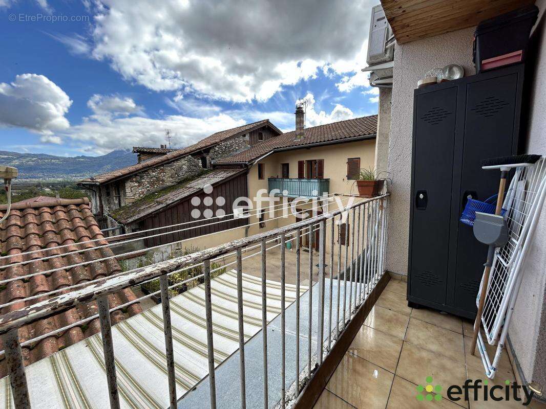 Appartement à TULLINS