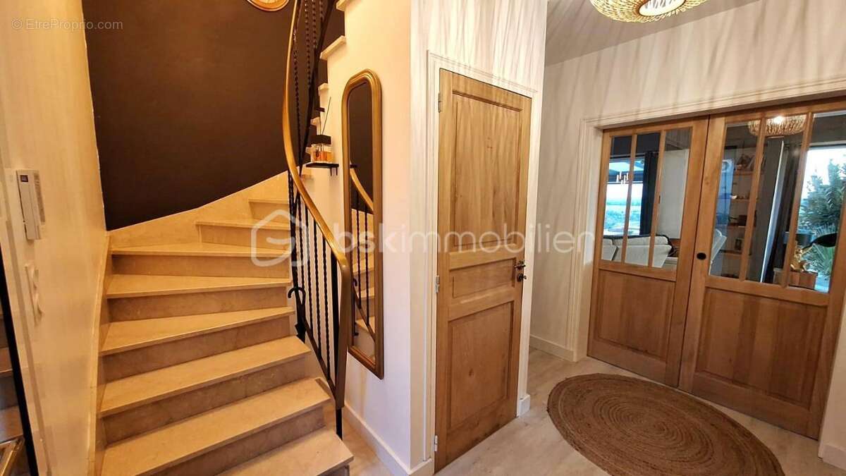 Maison à SAINT-MALO-DE-PHILY