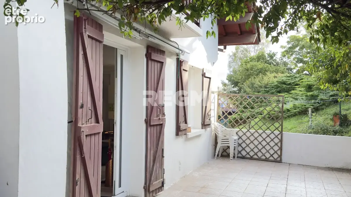 CIBOURE - Appartement T4 traversant de 87m2 avec Terrasse de 51 m2  Garage et Parking privatif - photo 4