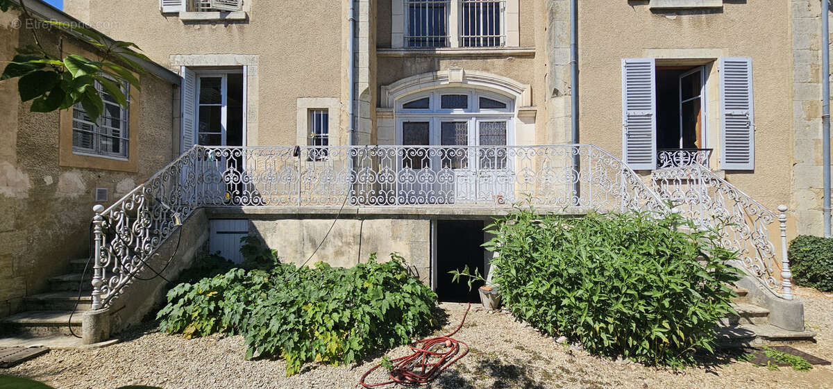 Ancien relais de poste au charme intemporel - photo 8