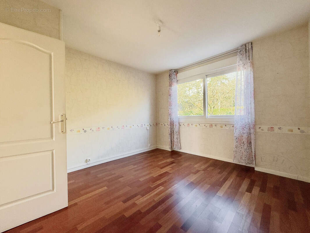 Appartement à LYON-9E