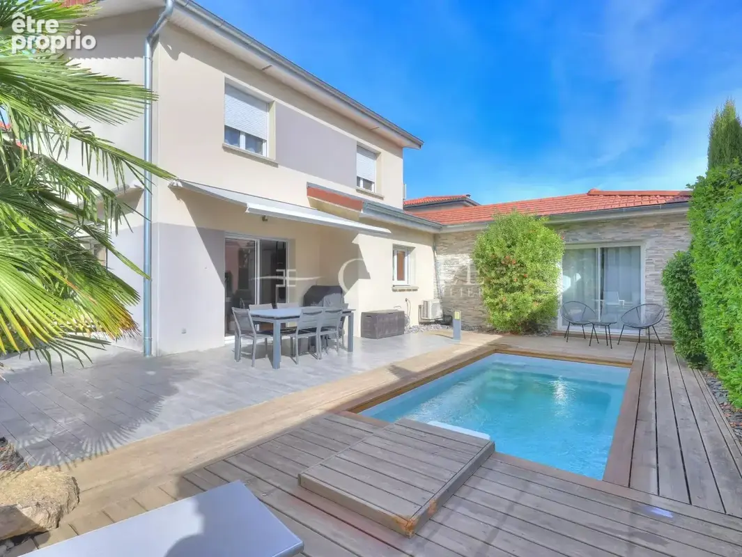 Photo Maison à Genas au prix de 660 000€