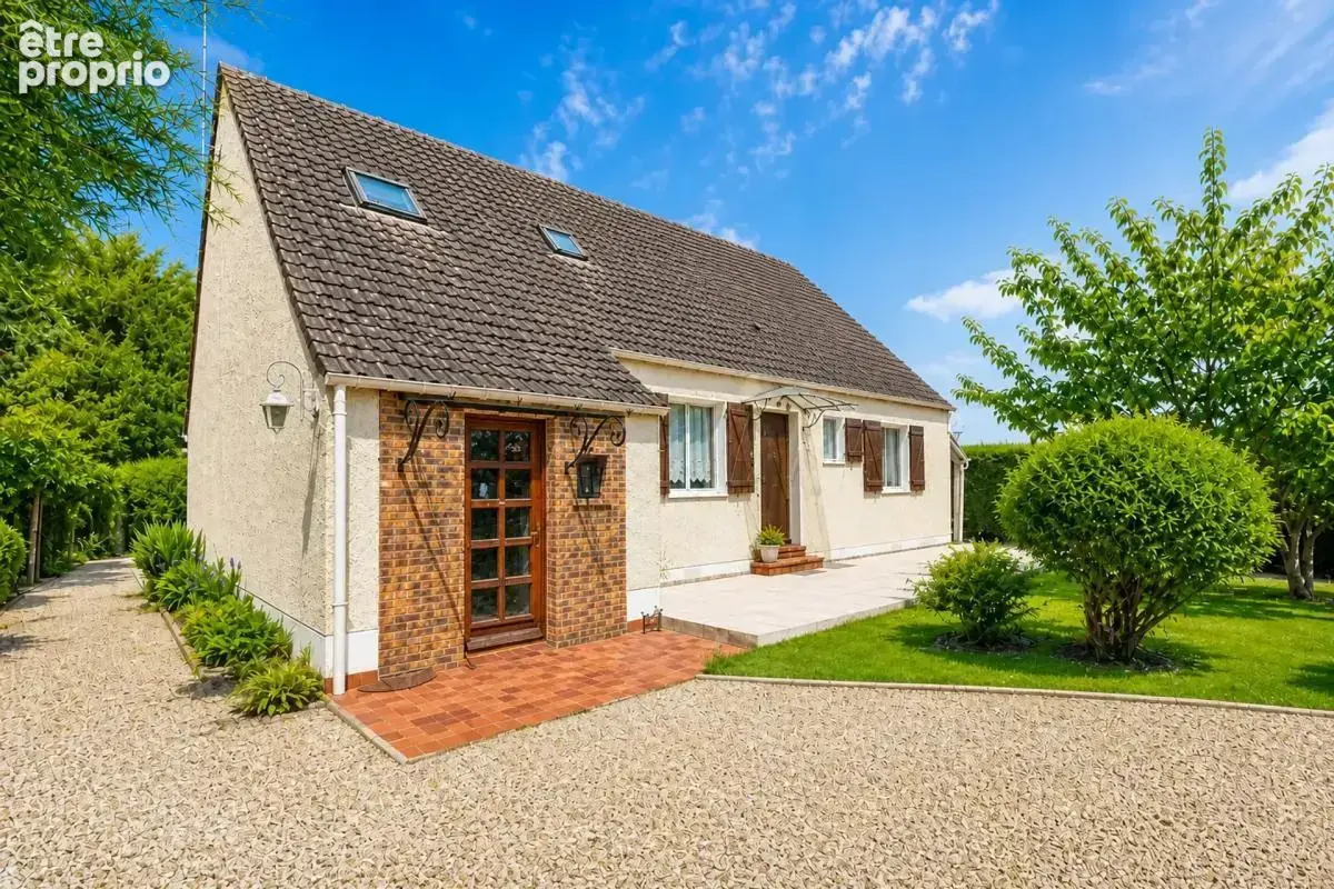 Maison à VILLENEUVE-LES-BORDES