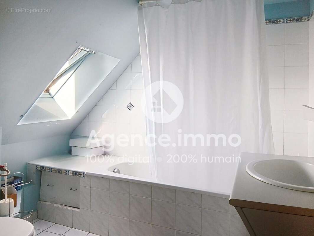 Appartement à VIARMES
