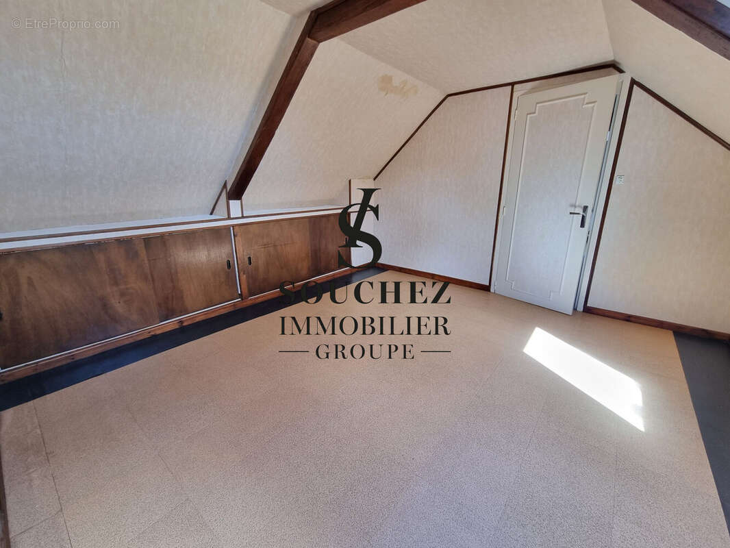 Maison 72 m² à Acq  - photo 7