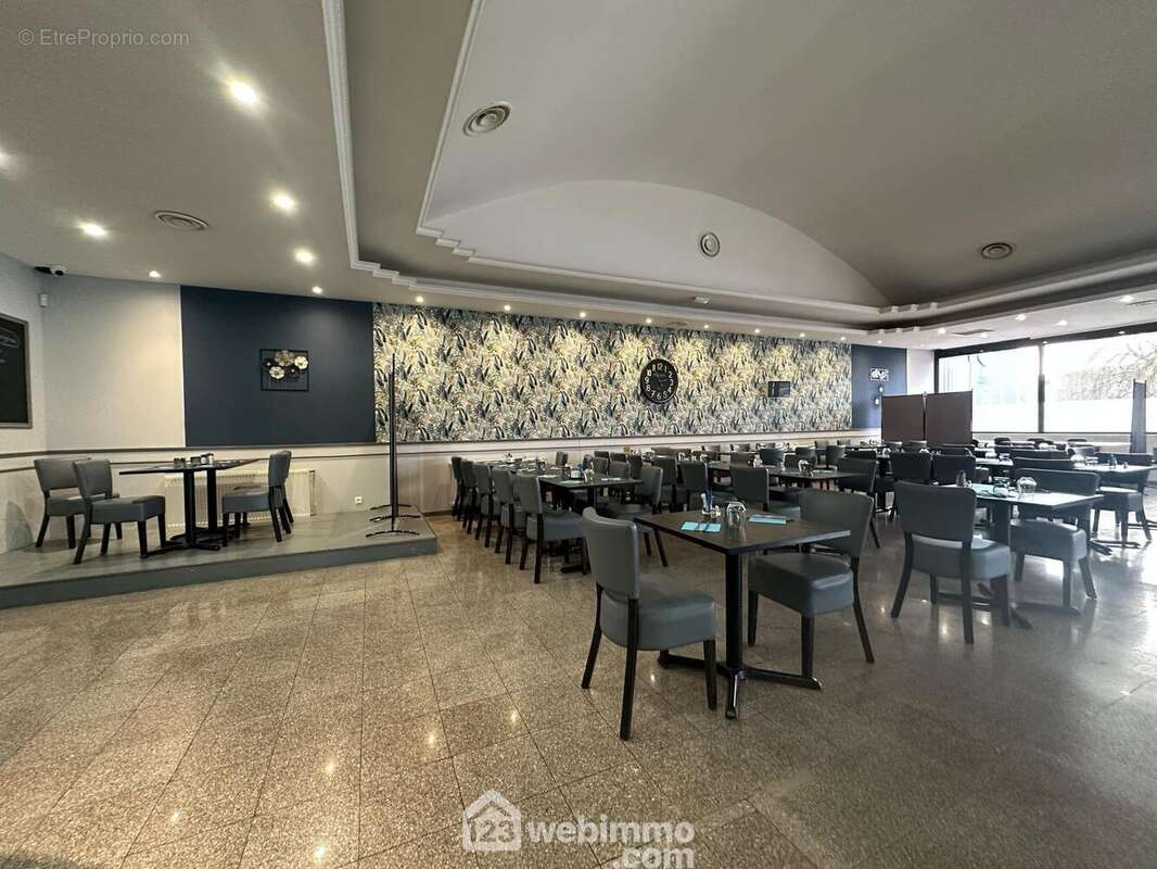 Vous apprécierez y passer des moments en famille ou entre amis - Commerce à LAON