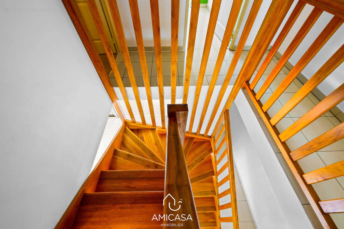 Appartement à SAINT-DENIS
