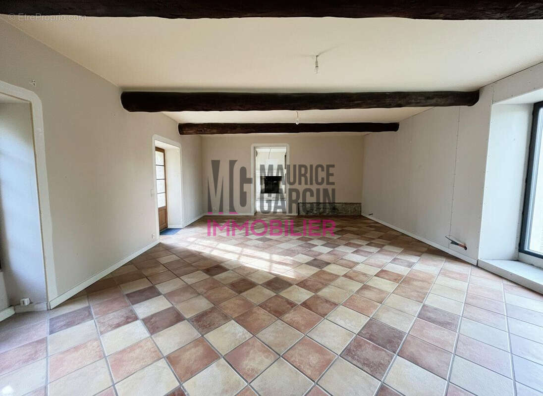 Maison à CABRIERES-D&#039;AVIGNON