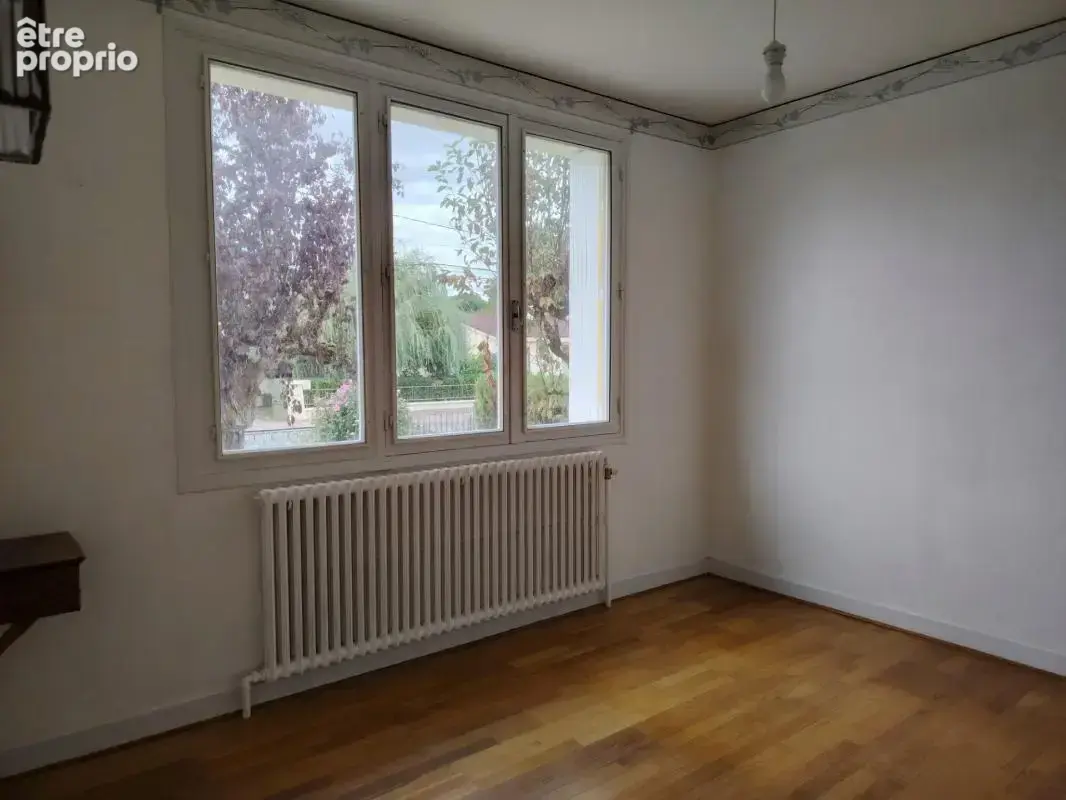 Maison Familiale de 137 m² avec sous-sol à 5 minutes de Chatellerault sur un Terrain de 1530 m² - photo 14