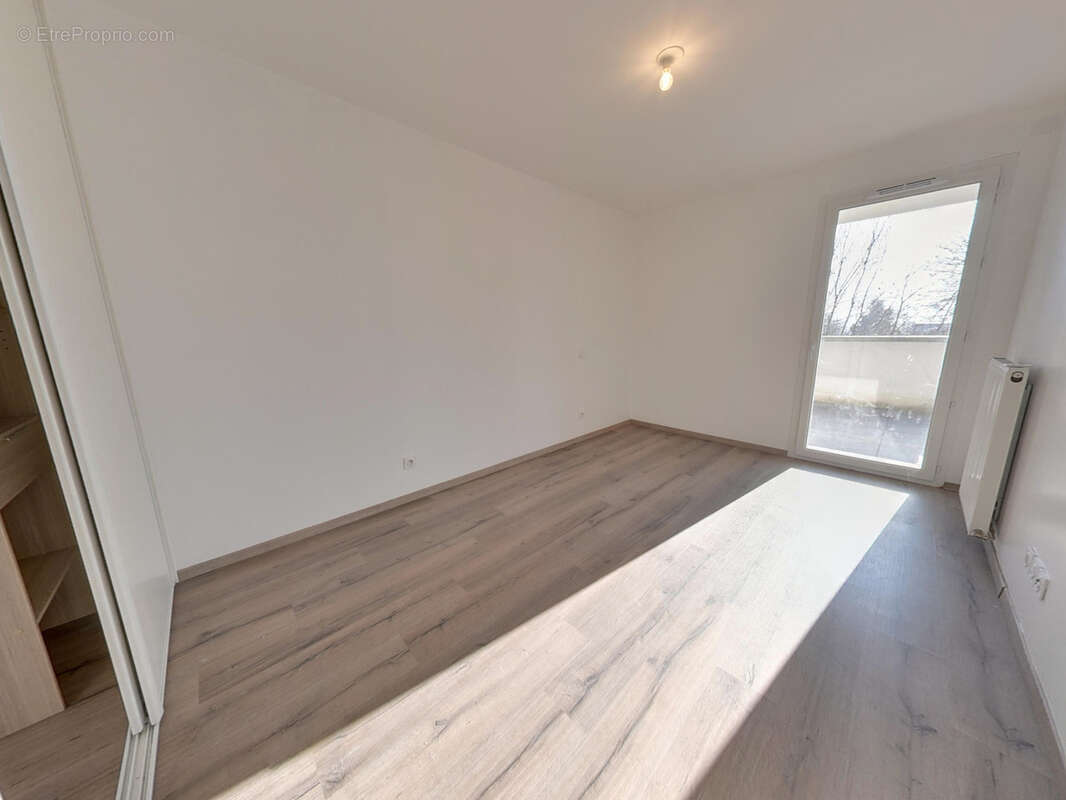 Superbe appartement de 2 pièces + cuisine récent avec grande terrasse de 18,5 m2 et vue dégagée meylan - photo 6