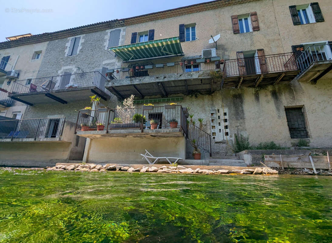 Maison à SAUMANE-DE-VAUCLUSE