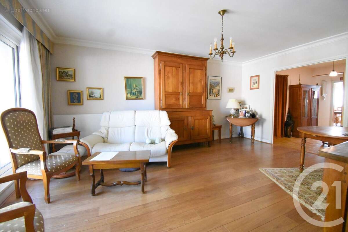 Appartement à VICHY