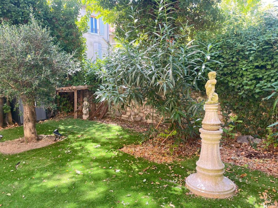 Appartement à AIX-EN-PROVENCE
