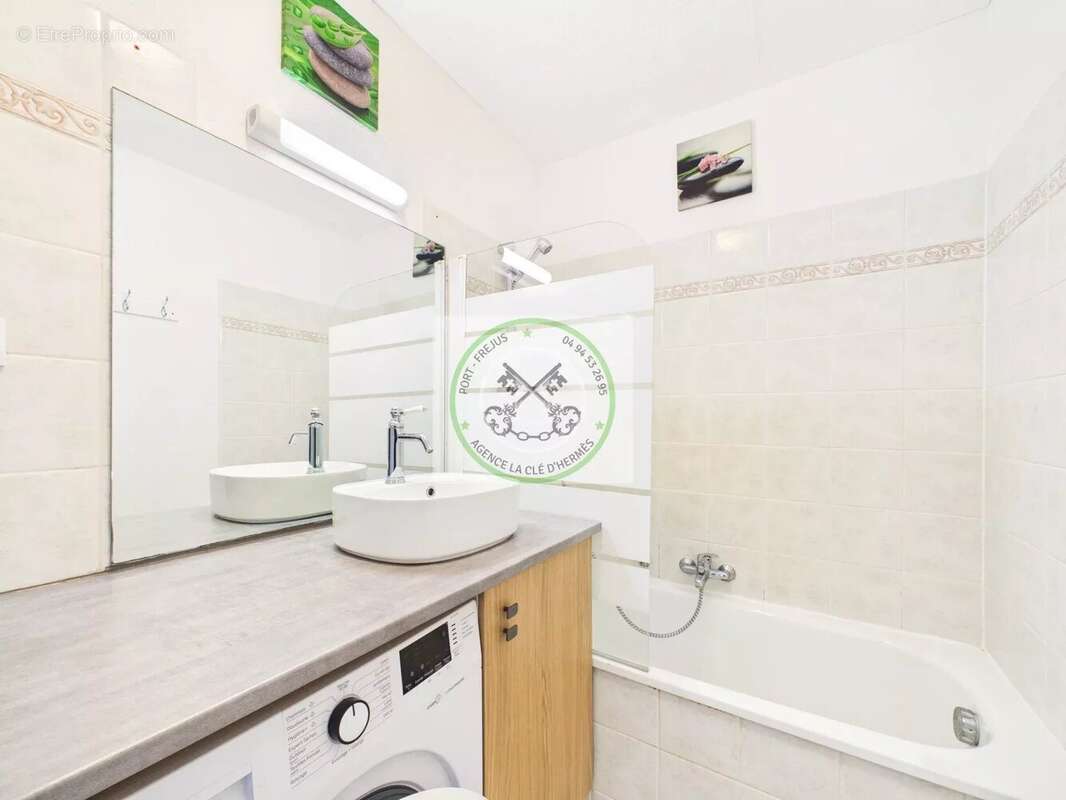 Appartement à FREJUS