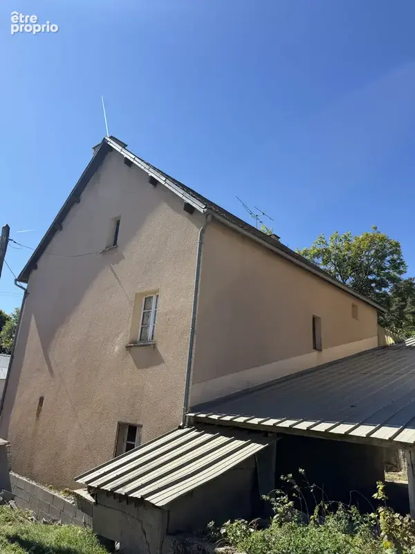 EXCLUSIVITE 144 : GR 65, Ancienne maison d'habitation à rénover sur l 'Aubrac. - photo 3