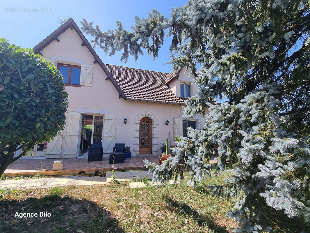 Maison à SEIGNELAY