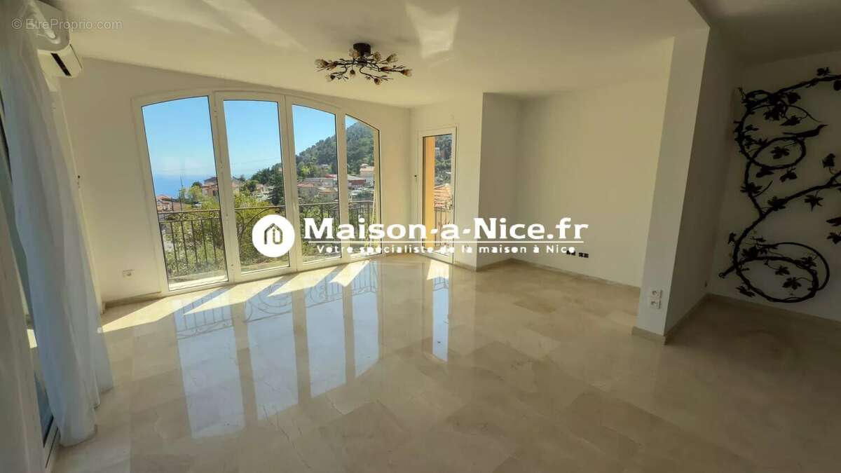 Maison à LA TURBIE