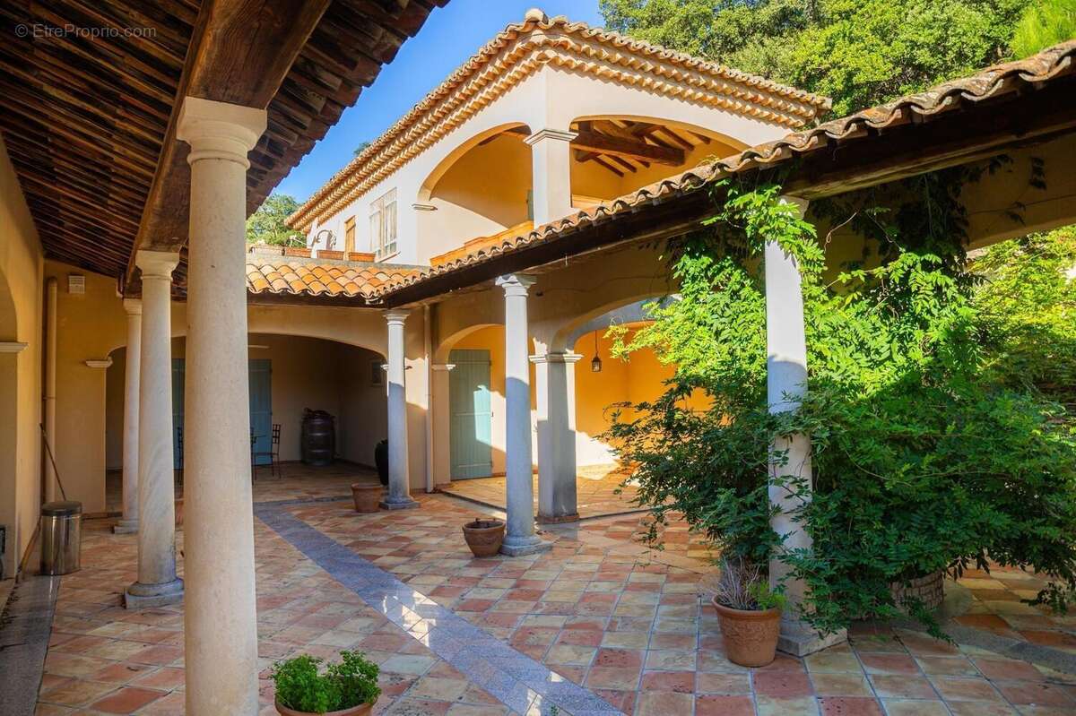 Photo 7 - Maison à LA MOLE