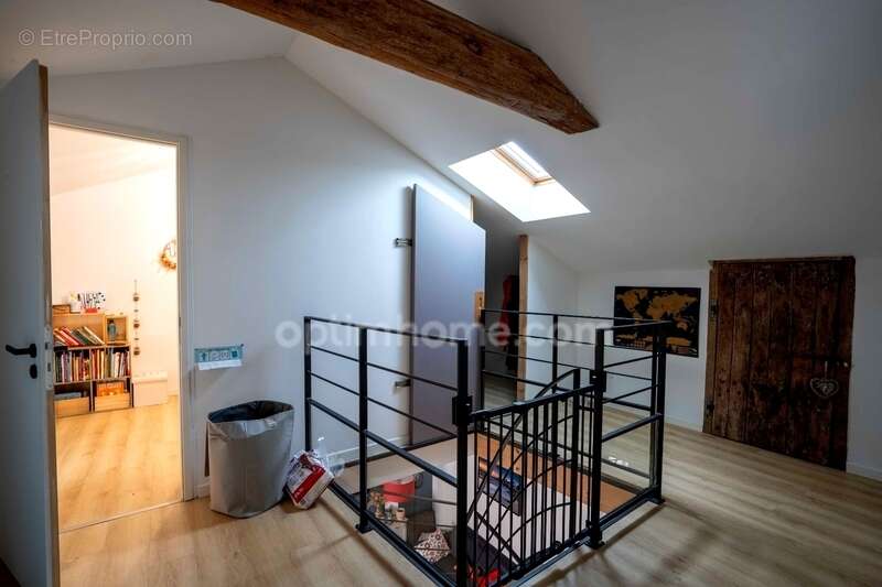 Maison à MOUILLERON-EN-PAREDS