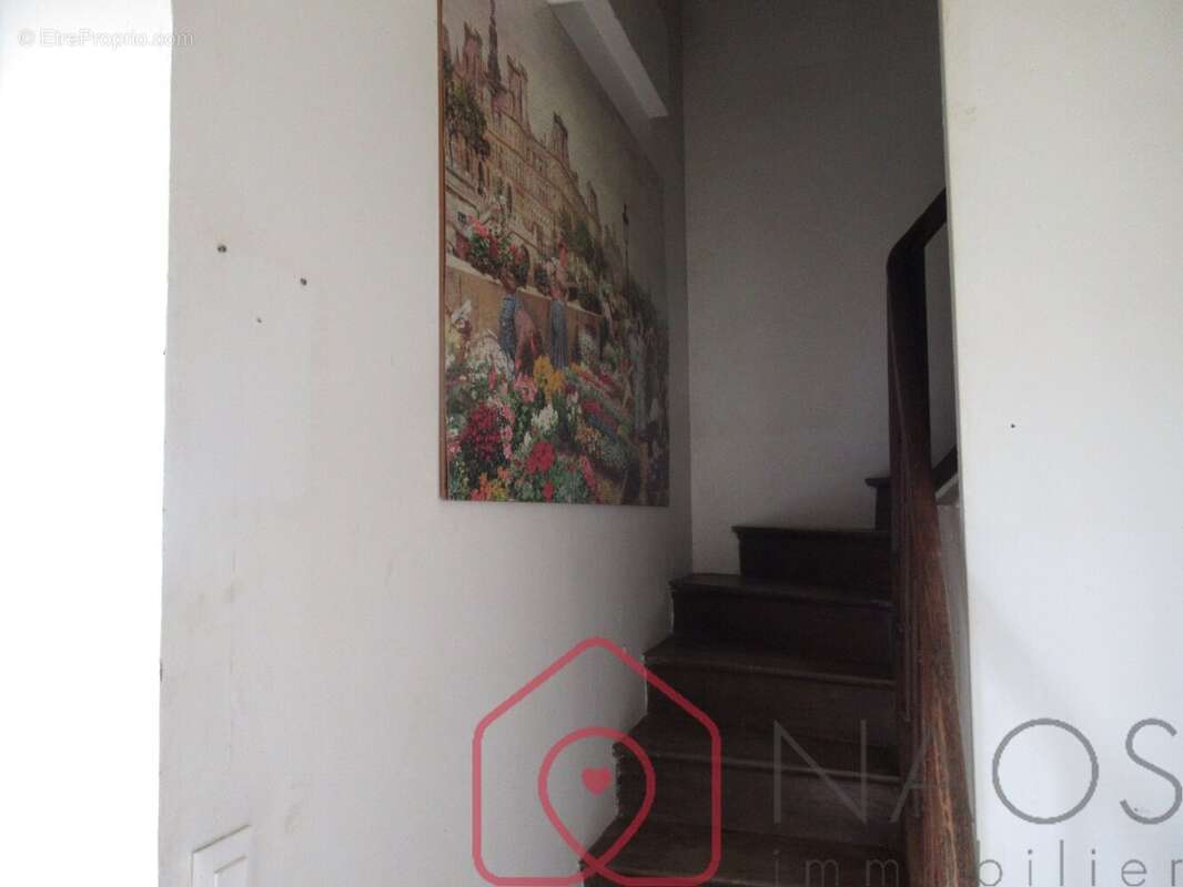 Maison à COURTILLERS