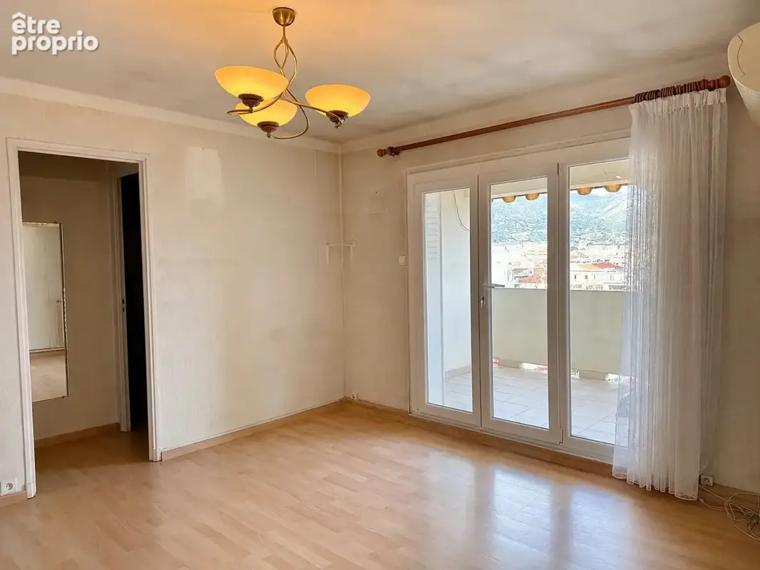Toulon ouest type 3 a vendre - photo 2
