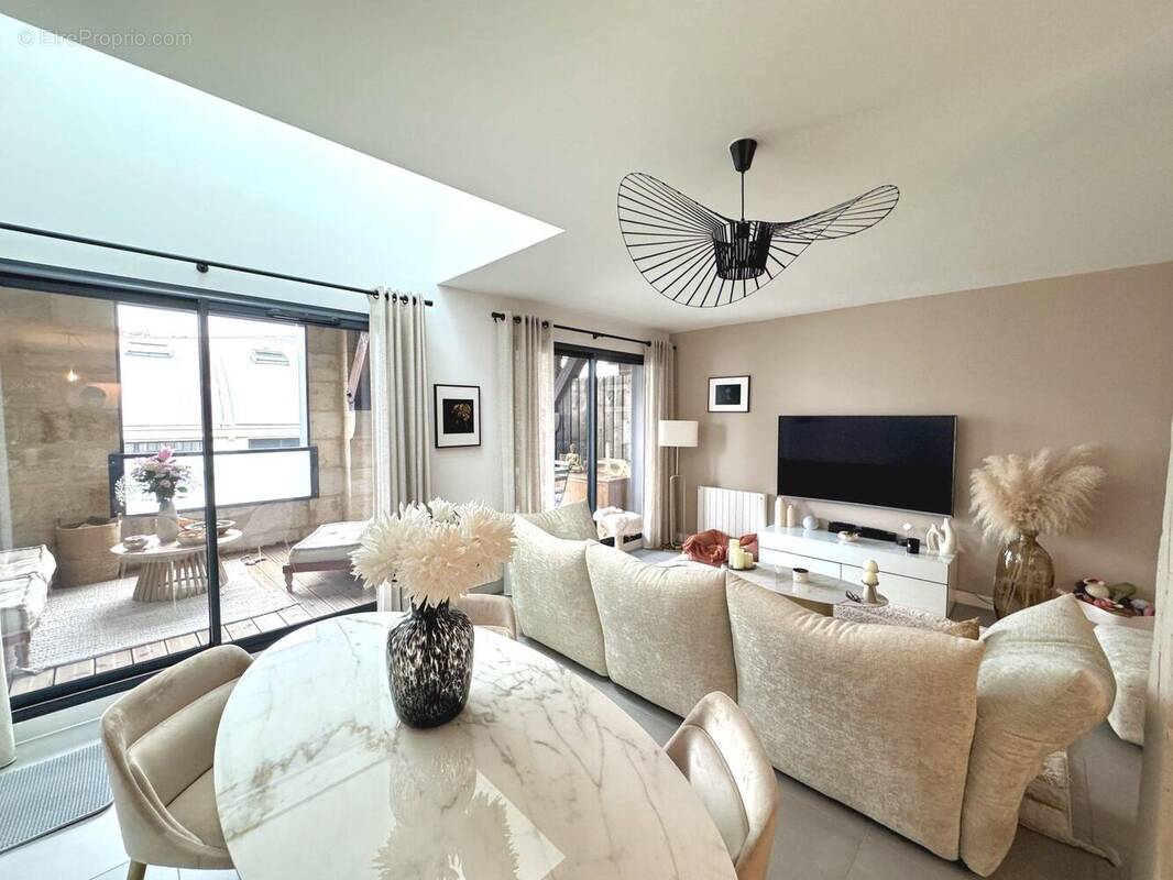 Appartement à BORDEAUX