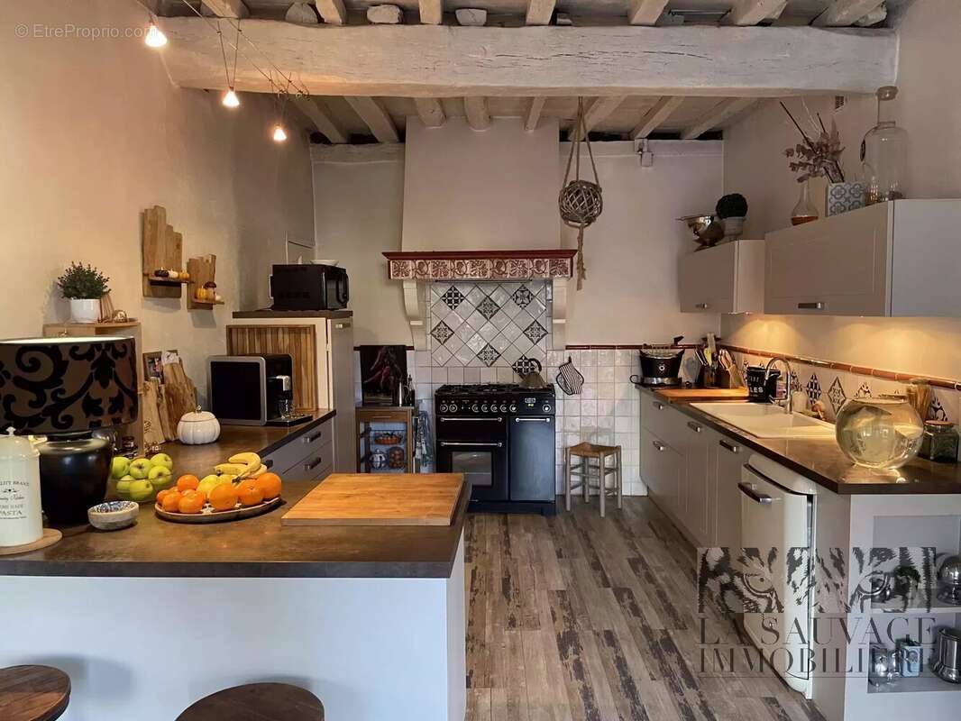 Maison à MONTESQUIEU-DES-ALBERES