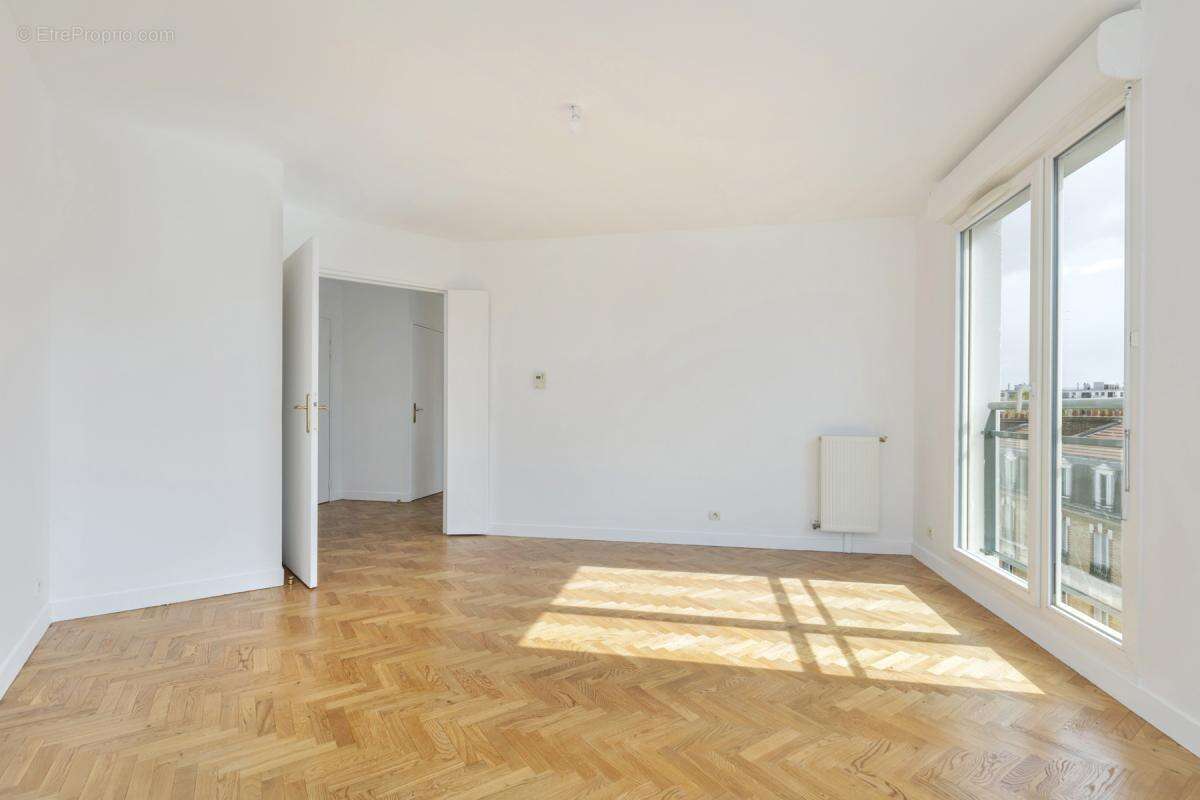 Appartement à CLICHY