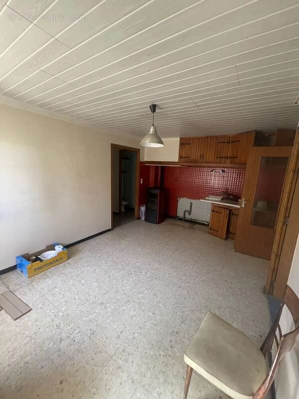 Maison à LA LLAGONNE