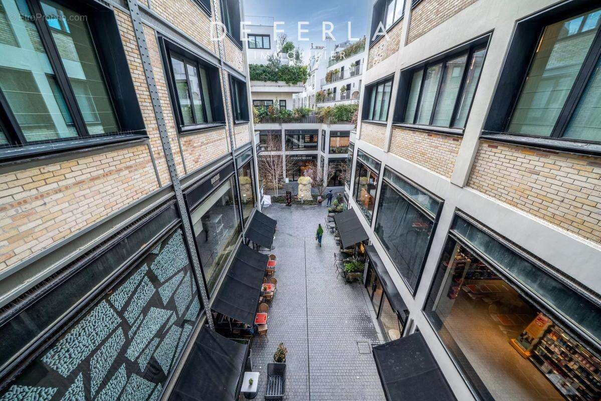 Appartement à PARIS-7E