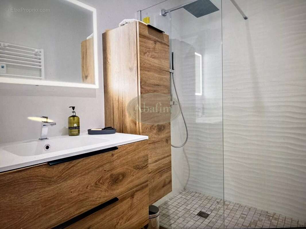 Maison à LA TURBALLE