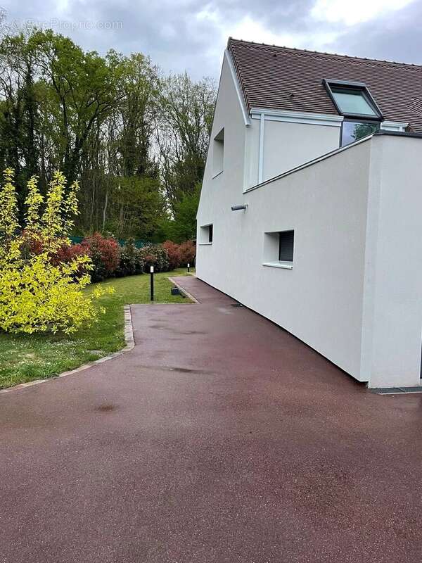 Maison à NOISY-SUR-ECOLE