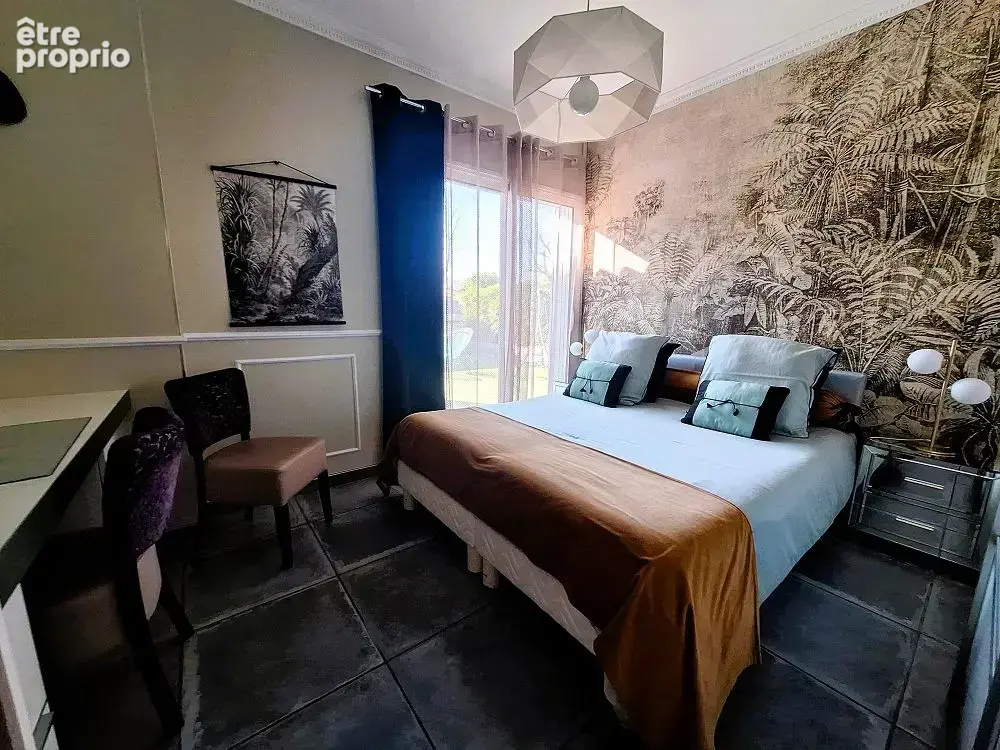 Maison 7 pièces 190 m² à vendre à Sainte-Foy-Les-Lyon (69110) - photo 7